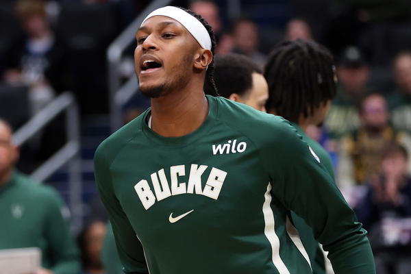 NBA: Milwaukee Bucks at Washington Wizards