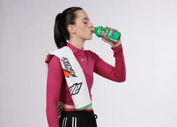 Caitlin Clark Says She Would Retire Before Giving Up Cookies Like LeBron James