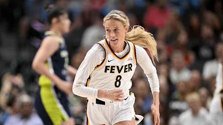 images_ImagnImages_mmsport_indiana_fever_on_si_01khbtz3y84mbtkwjqme