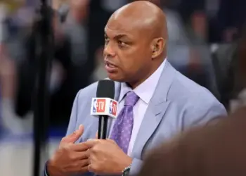 Charles Barkley Sends Warning to WNBA Players as CBA Talks Intensify
