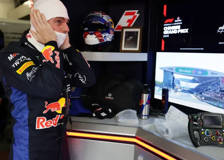 Jacques Villeneuve Questions Max Verstappen’s Mindset During Difficult Chinese Grand Prix Weekend