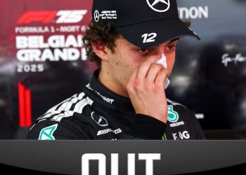 Mercedes Driver  Andrea Kimi Antonelli Forced to Withdraw from Chinese Grand Prix After Horrific Nose Injury in …