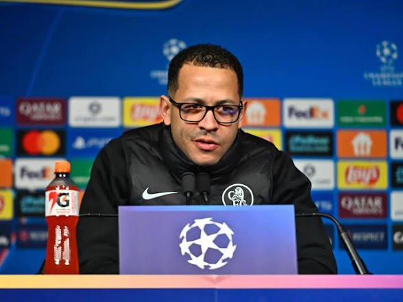 BREAKING: Chelsea Coach Liam Rosenior Takes Blame for PSG Defeat, Vows to Bounce Back